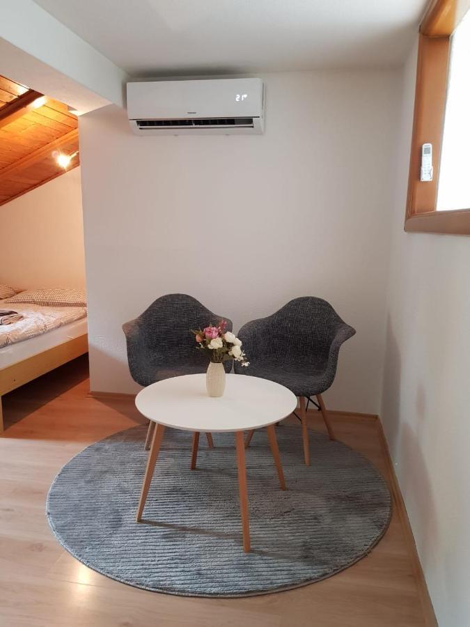 Studio Apartman Ivana ヤイツェ エクステリア 写真